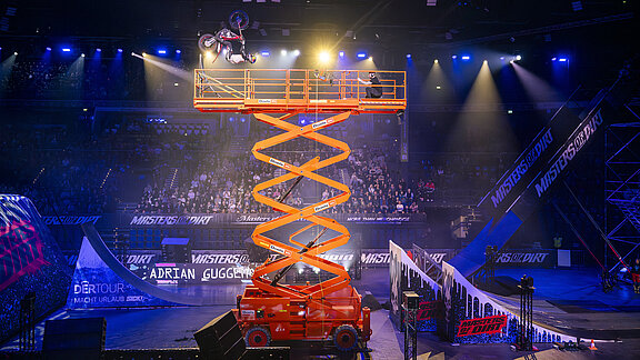 Masters of Dirt - Freestyle Showdown