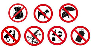Gegenstände wie Regenschirme, Messer und Waffen dürfen nicht mitgebracht werden. Außerdem gilt ein Hundeverbot.